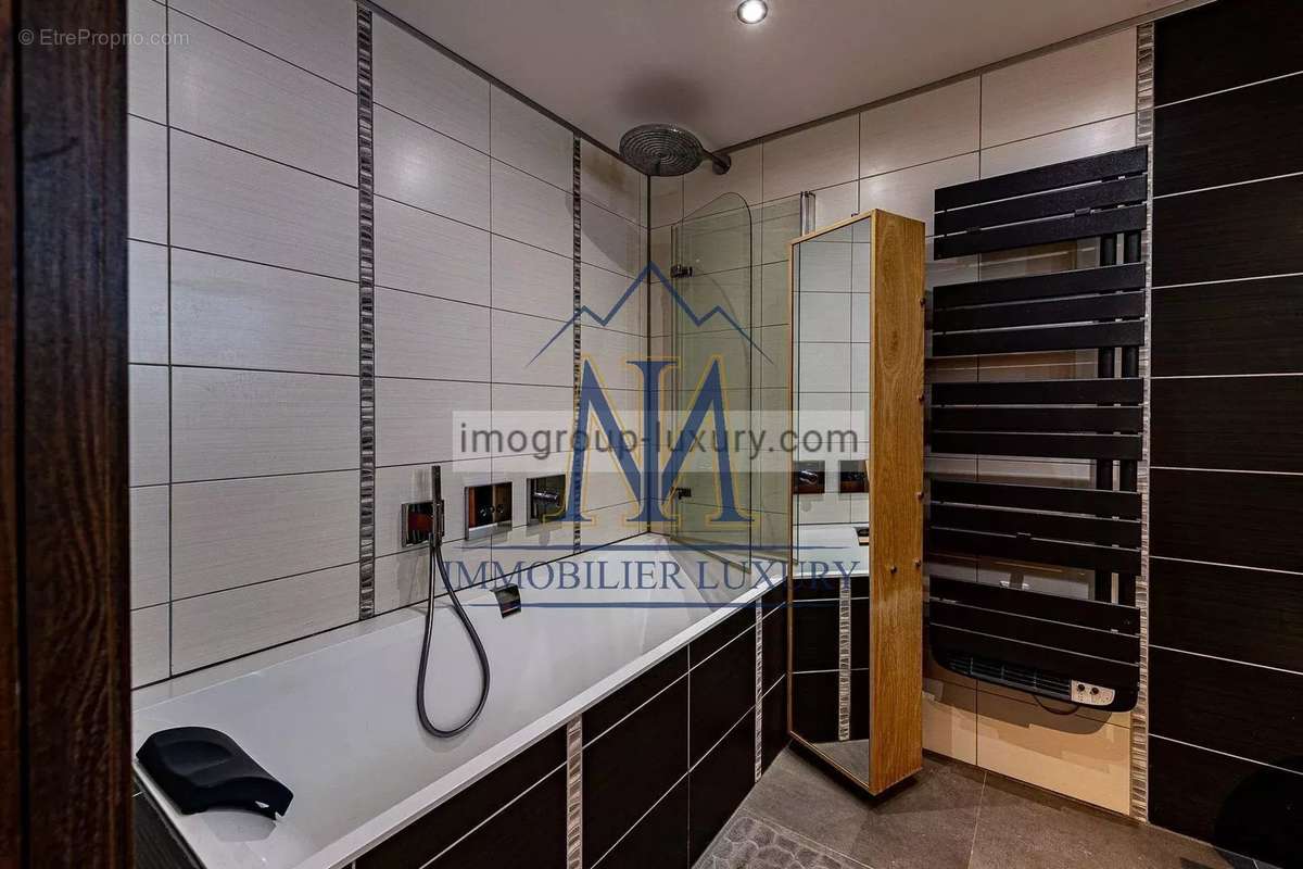 Appartement à ARACHES-LA-FRASSE