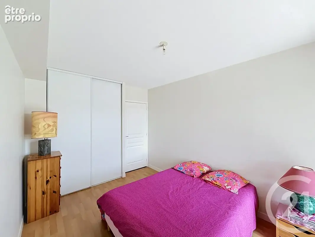 Appartement 4 pièces 97 m² à vendre à Lannion (22300) - photo 7