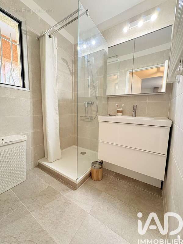 Photo 3 - Appartement à SAINT-RAPHAEL