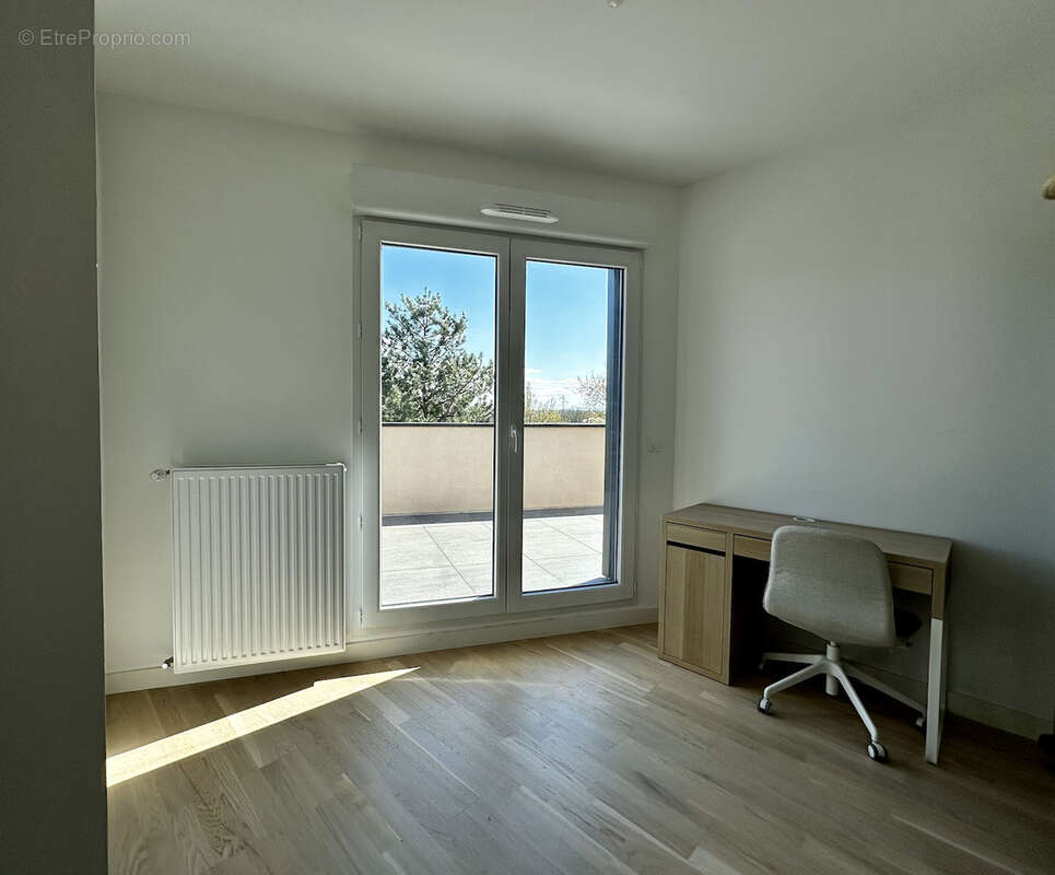 Appartement à CRAPONNE