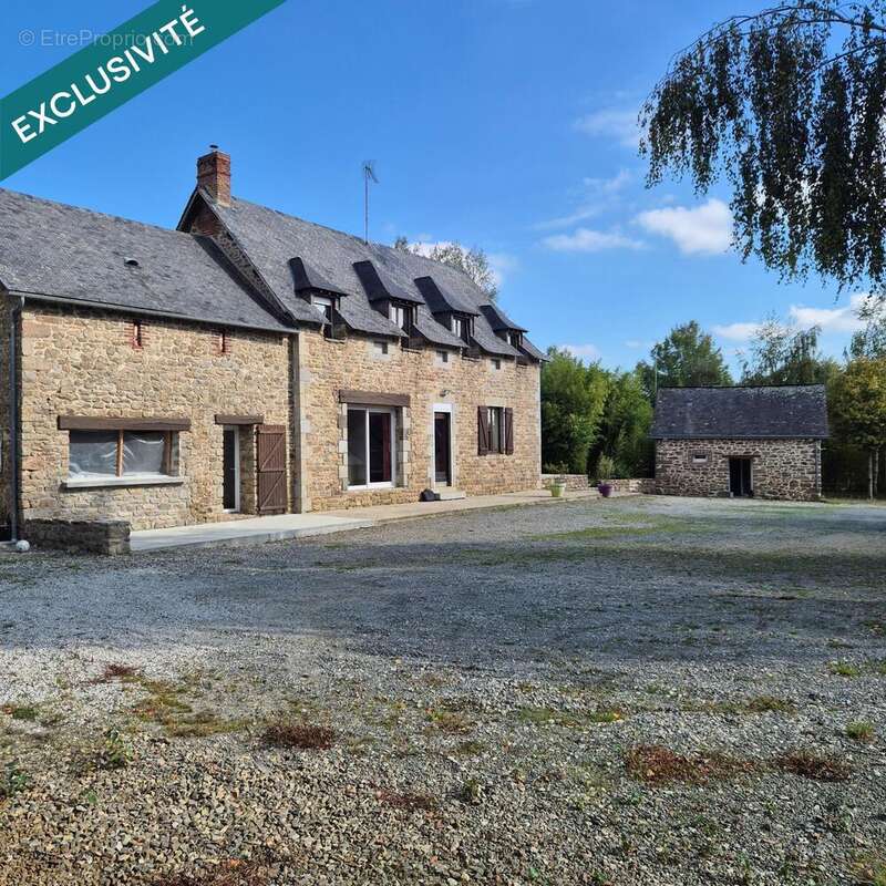 Photo 2 - Maison à ARON