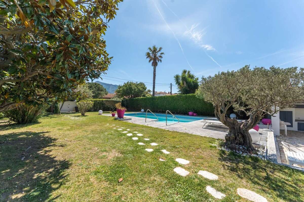 Maison à MARSEILLE-8E