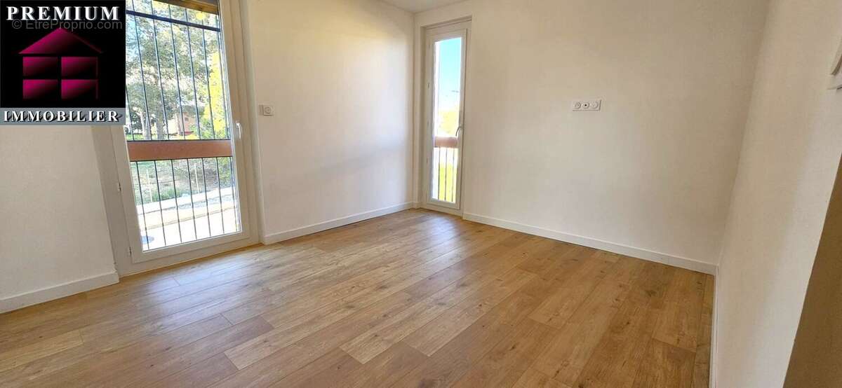 Maison à SAINT-ESTEVE