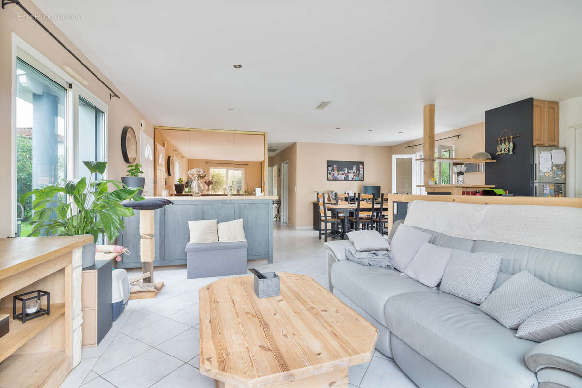 Maison à SAINT-ANDRE-DE-SEIGNANX