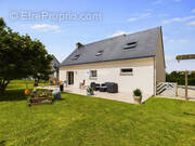 Maison à POULDERGAT