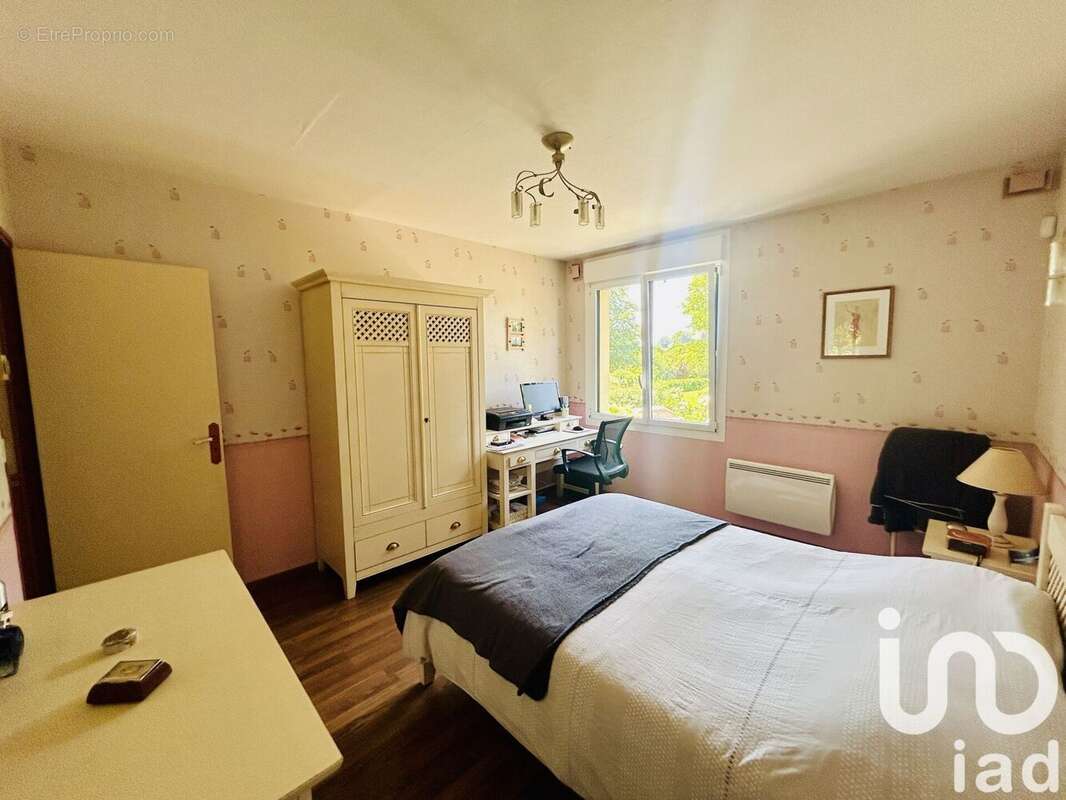 Photo 7 - Maison à LA CHAPELLE-JANSON