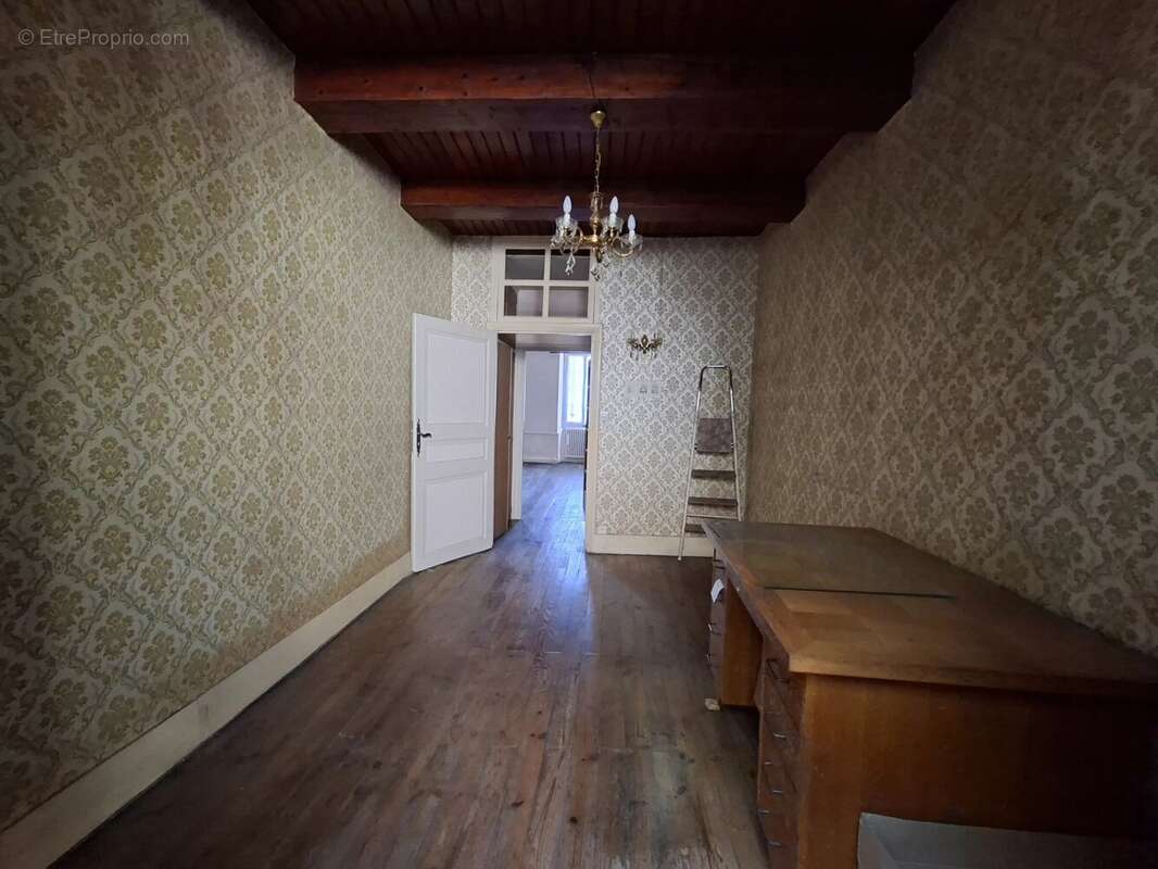 Maison de village - photo 12