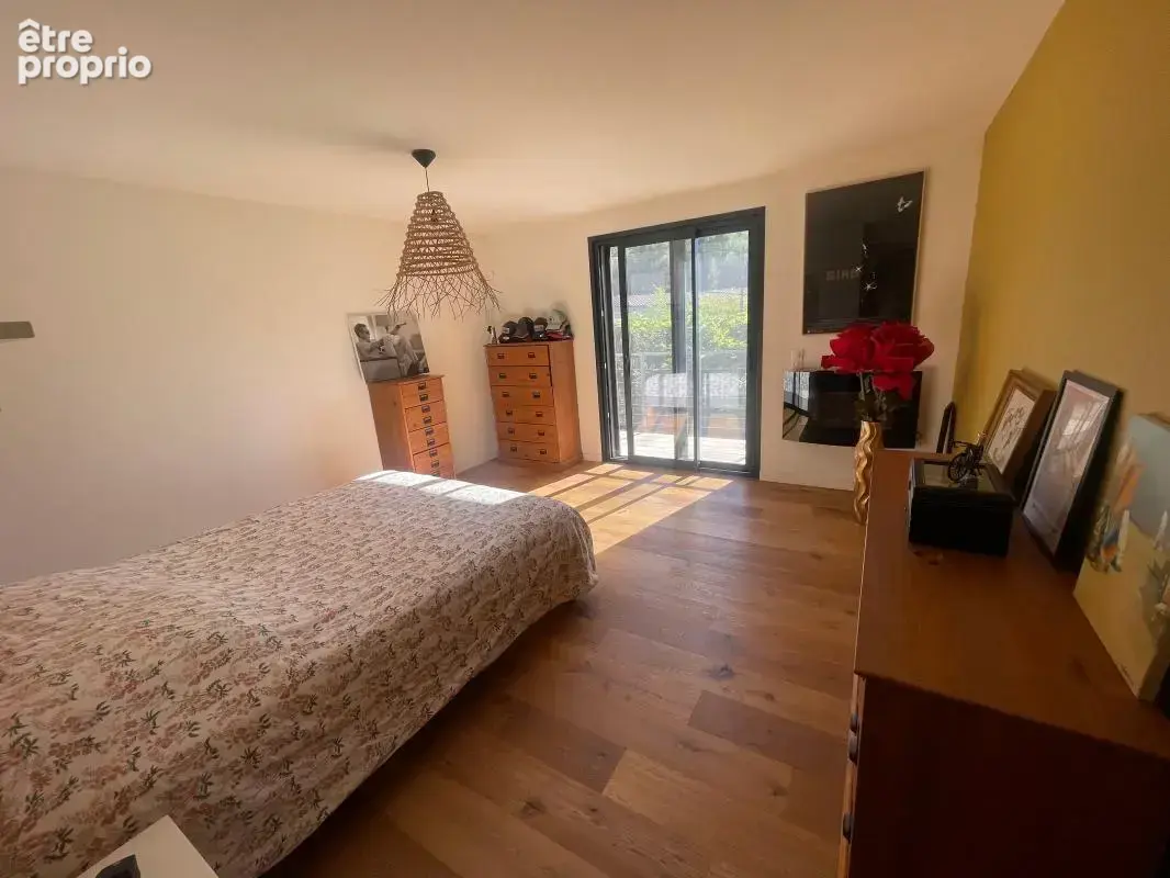 A vendre sanary sur mer 83110 arriere pays superbe villa familiale au cour d un environnement campagne - photo 12