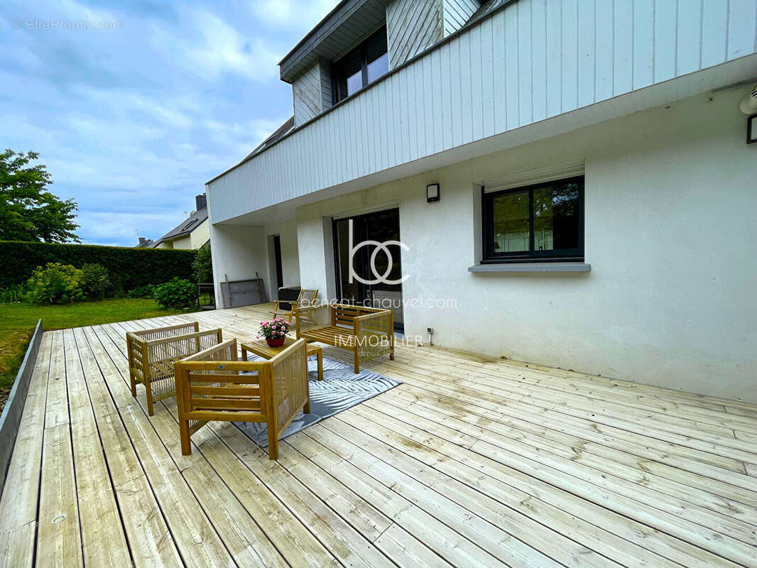 Maison à THEIX