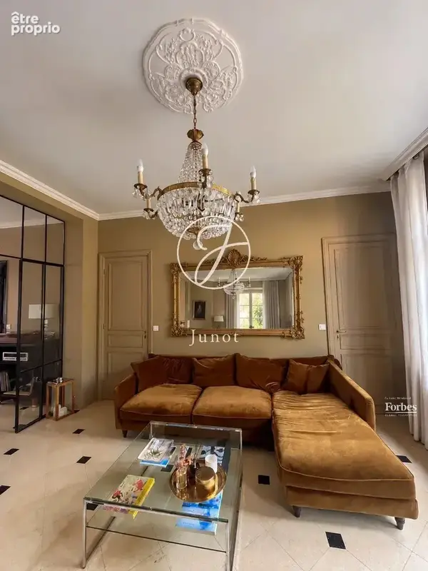 La Bassée - CENTRE - Maison - 9 pièces - 275m² - 4 chambres - Bureau - Jardin - Garage et parkings - photo 19
