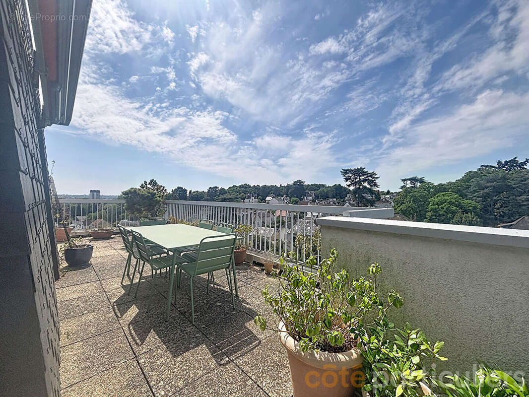 Appartement à SAINT-CYR-SUR-LOIRE