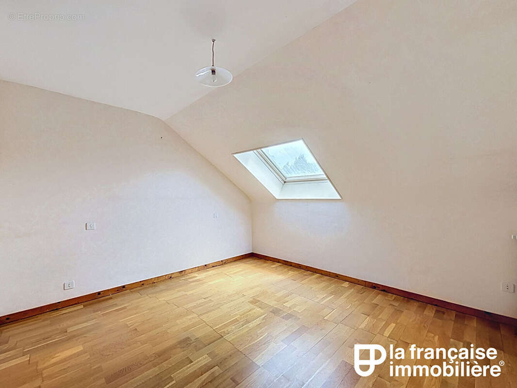 Maison 140 m² - 3 chambres - Sous-sol complet - Terrain +800 m² - Médréac - photo 8