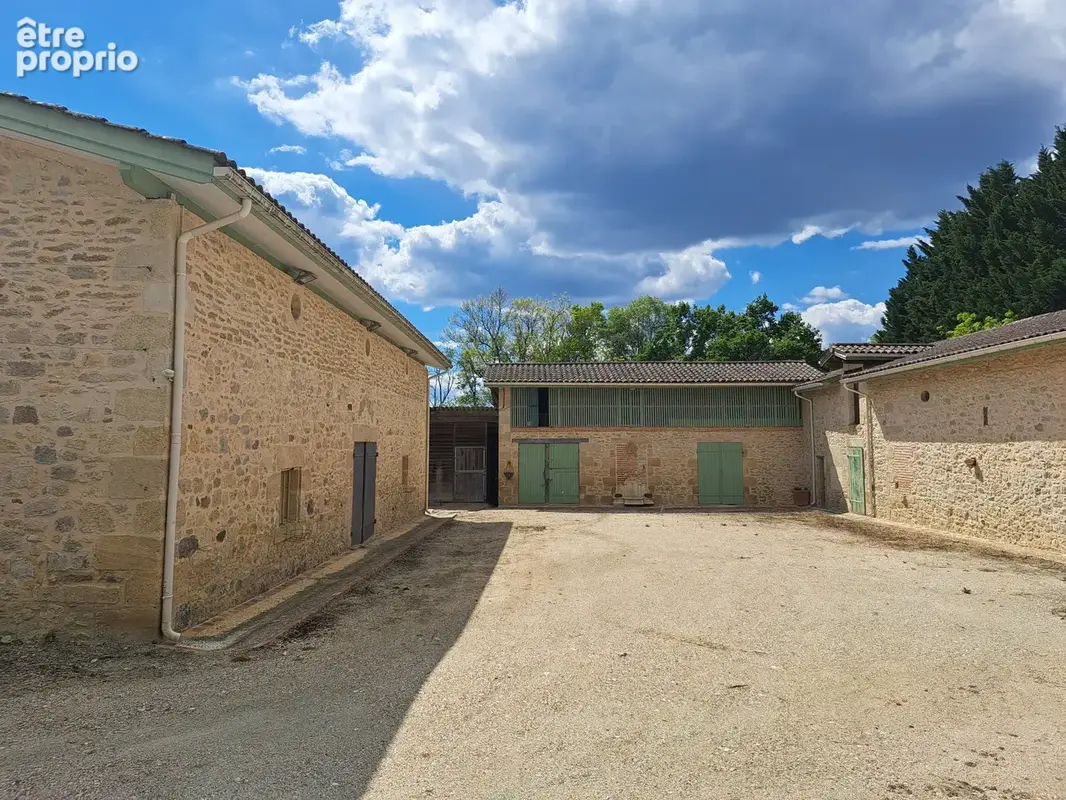 Propriété dans un cadre enchanteur, proche de Langon - Réf 32 - photo 25
