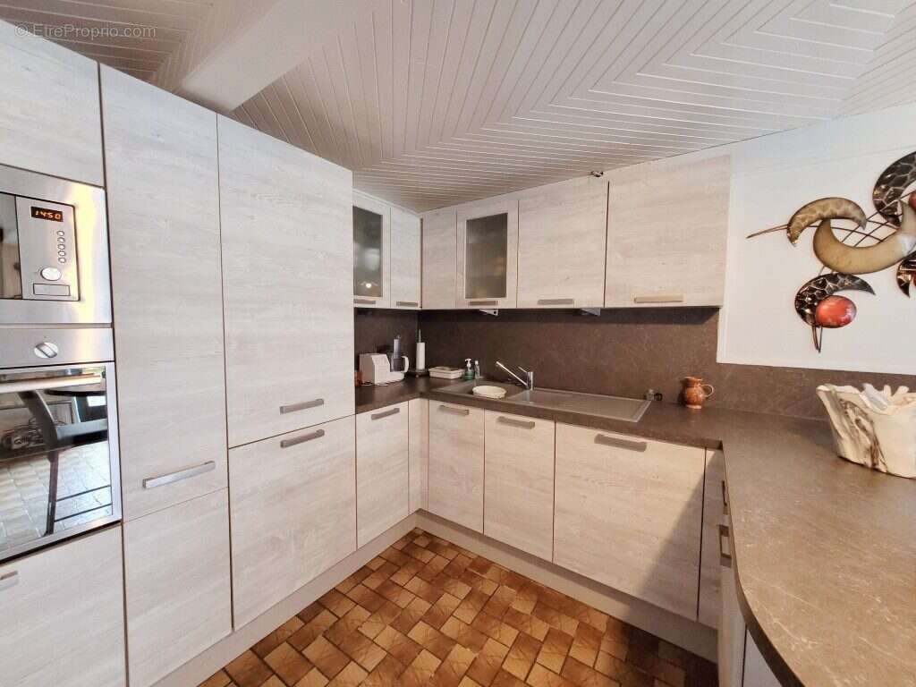 Maison 160 m² à Solre-Le-Chateau  - photo 8