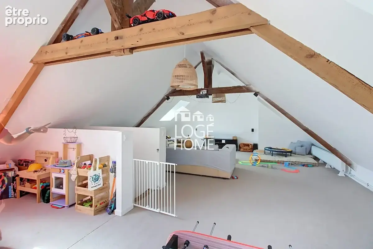 Maison 9 pièces 162 m² à vendre à Herlies (59134) - photo 4