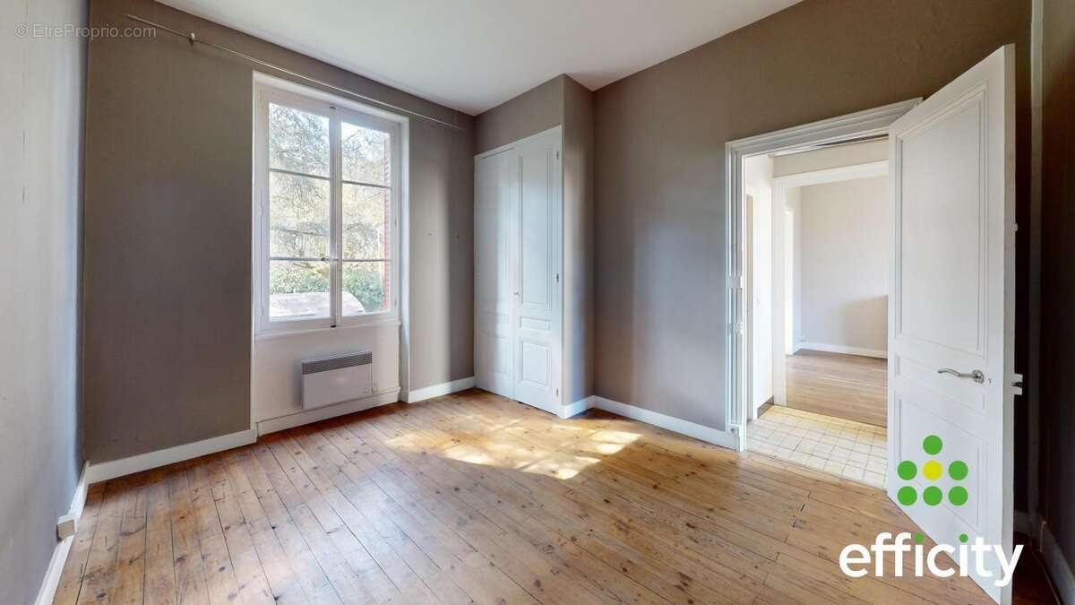 Maison à LYON-5E