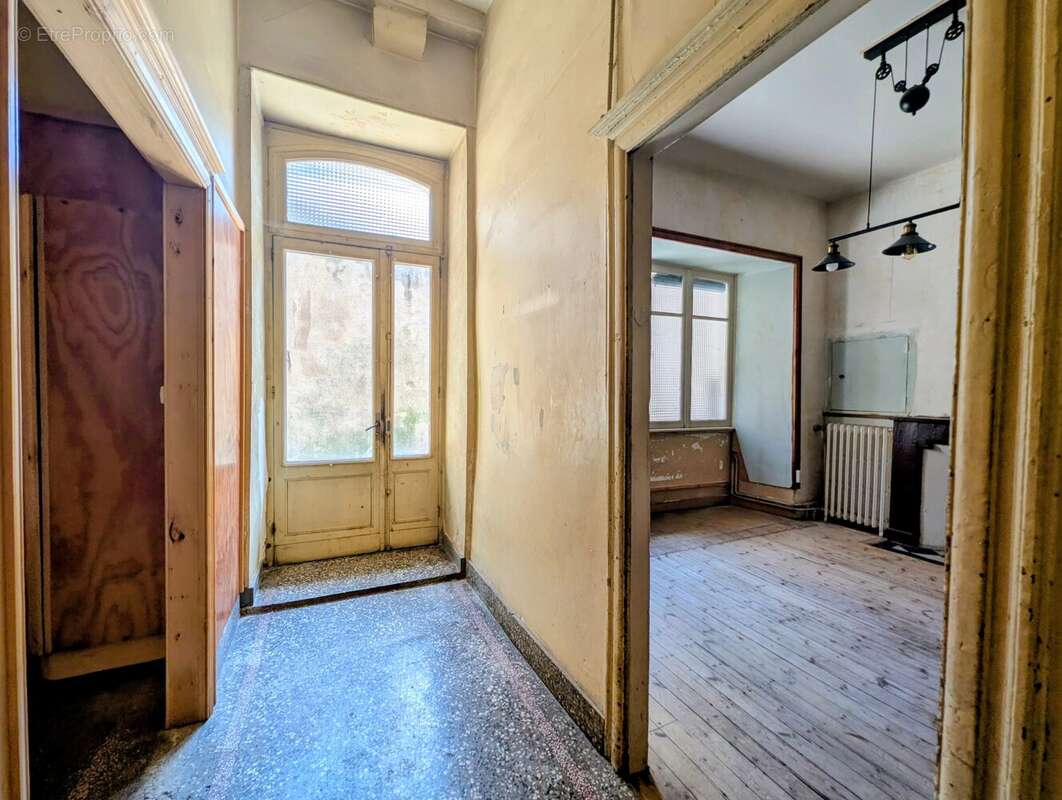 Maison à MONFLANQUIN