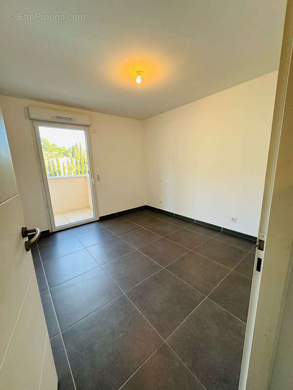 Photo 9 - Appartement à BORMES-LES-MIMOSAS