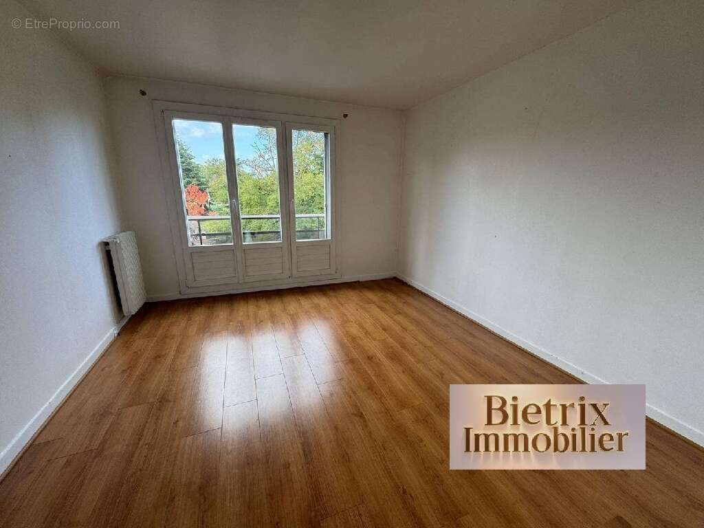 Appartement à L'ISLE-ADAM