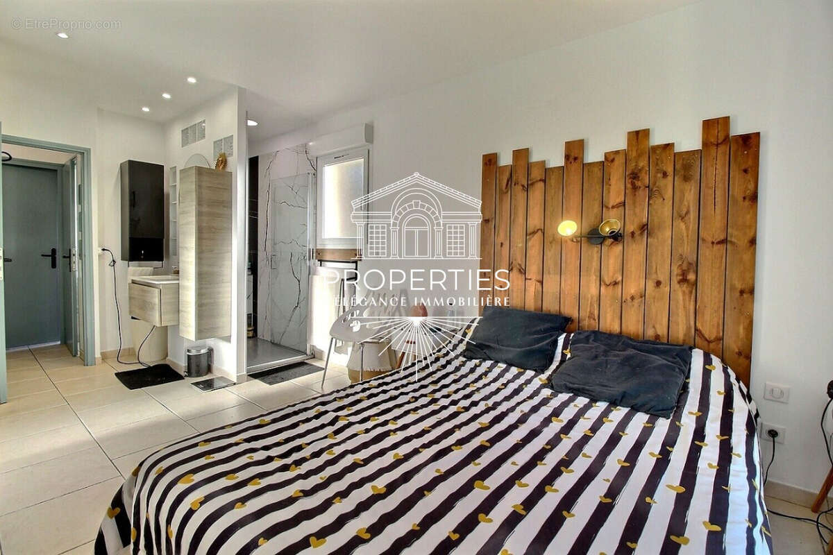 Maison à BORMES-LES-MIMOSAS