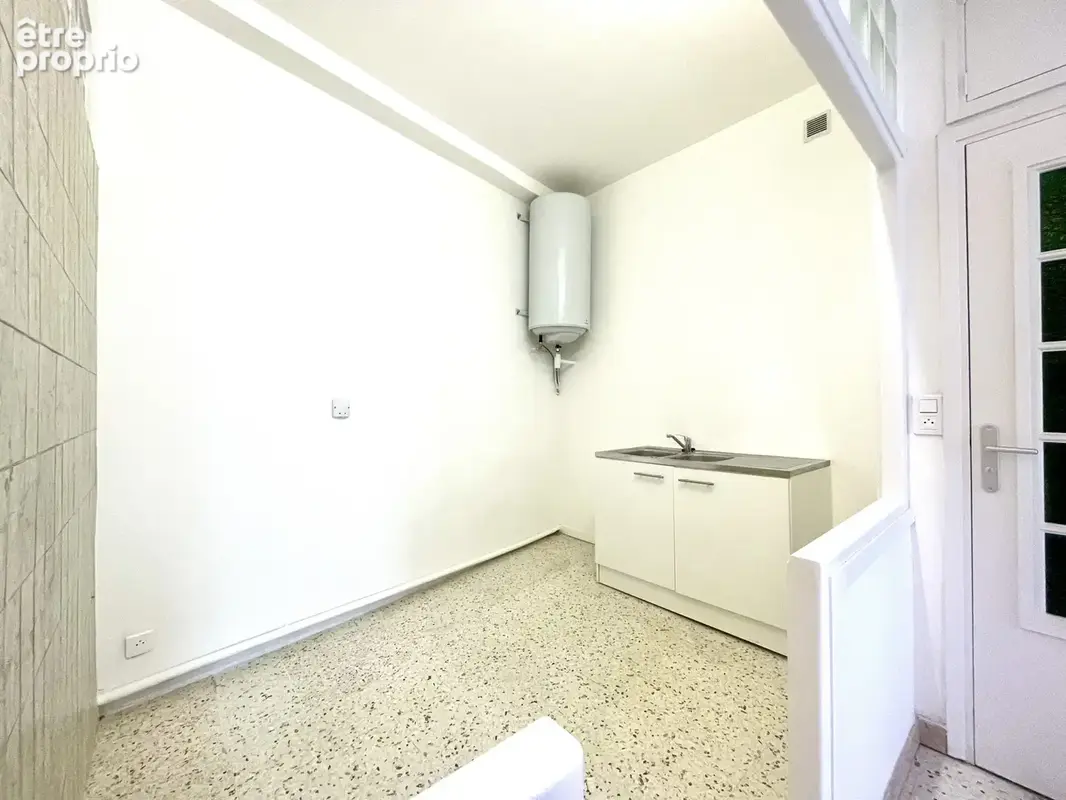 EXCLUSIVITE RARE — 4 pièces 86 m2 avec ascenseur  Masséna   Cours Saleya  Vieux‑Nice - photo 11