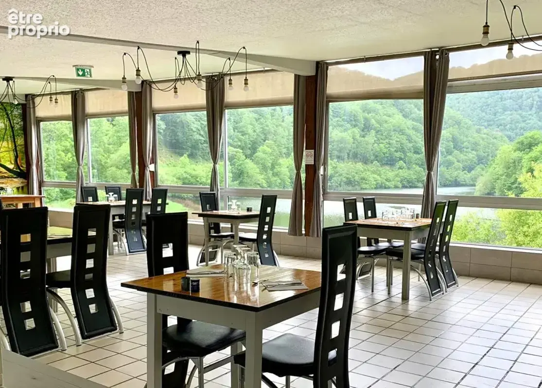 Ancien restaurant avec vue panoramique sur la Dordogne, 15700 Pleaux - photo 5