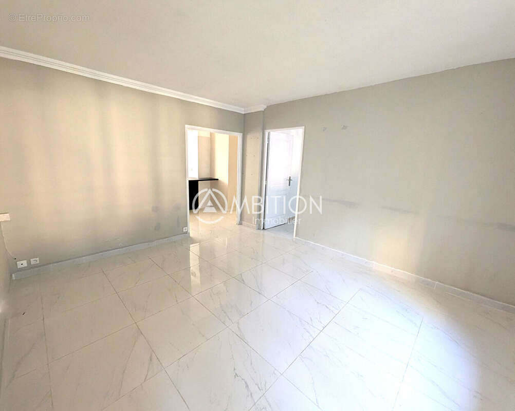 Appartement à SAINT-RAPHAEL