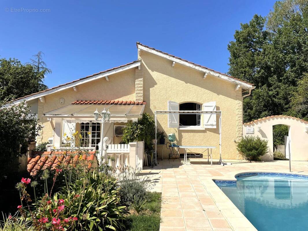 Photo 1 - Maison à CASTRES