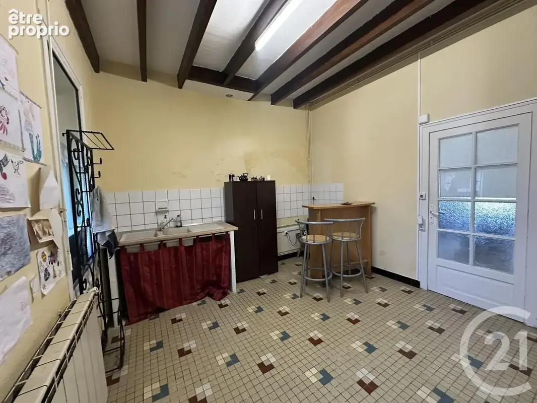 Maison 85 m² à Saint-Medard-De-Guizieres  - photo 2
