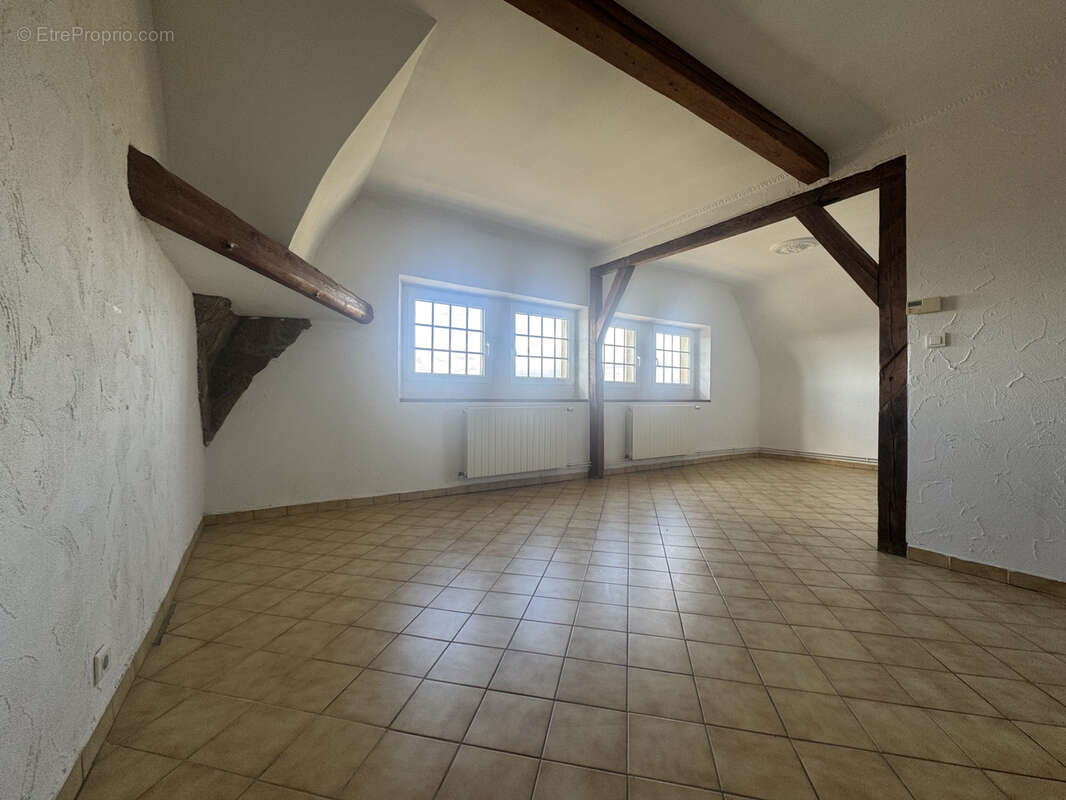 Appartement à RONCOURT