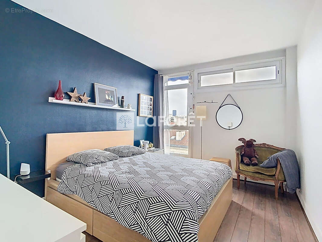 Appartement à PARIS-15E