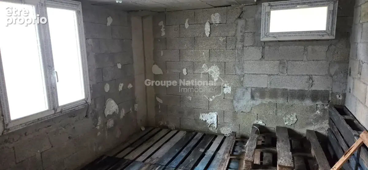 LE ROVE! Dans résidence récente au calme à flanc de collines, bel appartement de type 3 de 64 m² au 1er étage d'une petite copro - photo 10