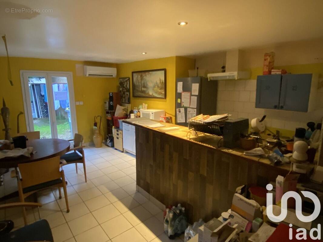 Photo 1 - Appartement à ROUJAN