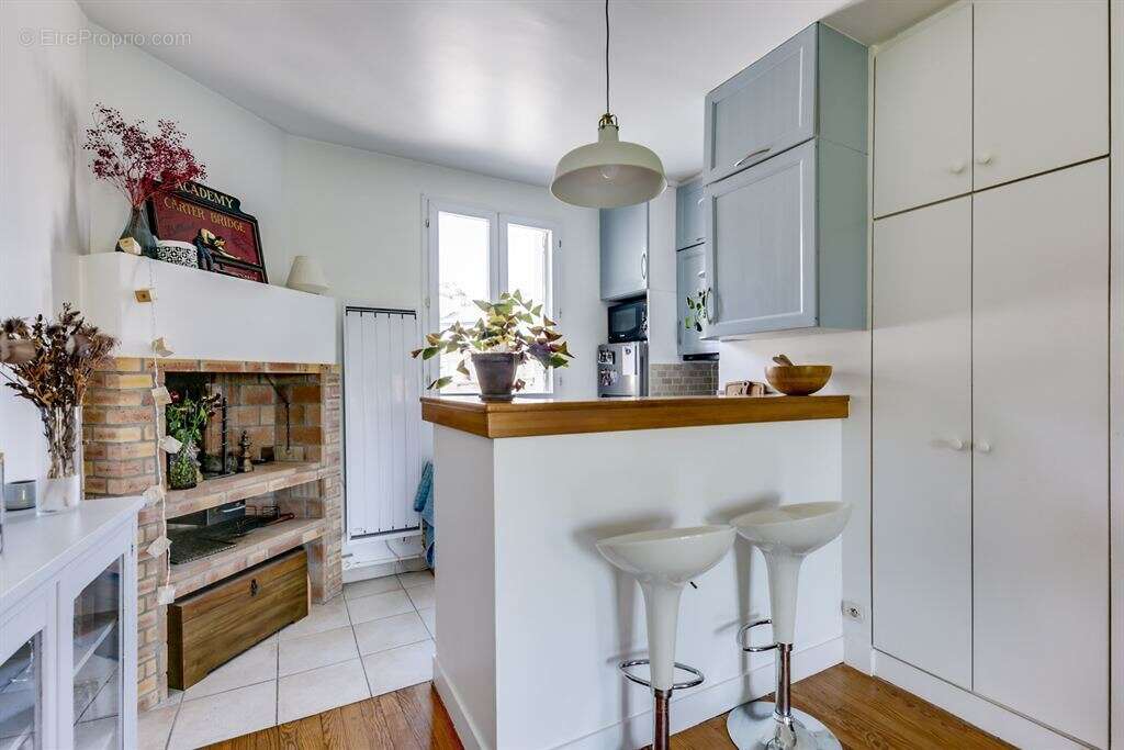 Appartement à PARIS-12E