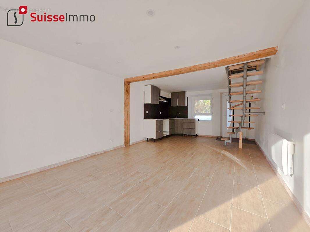 Maison à L'ISLE-SUR-LE-DOUBS