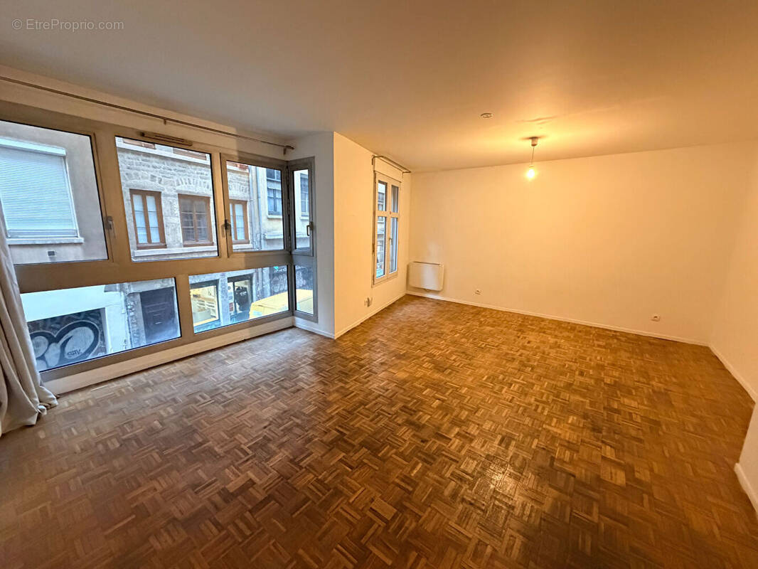 Appartement à LYON-1E