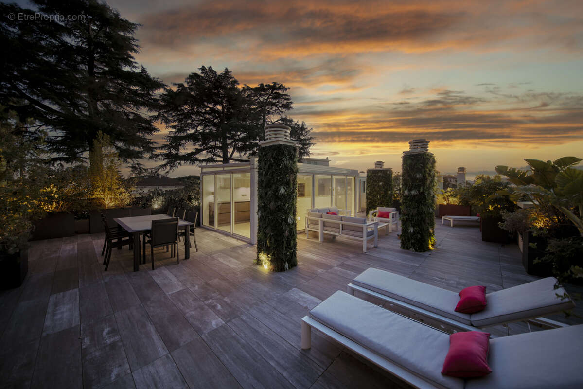 Appartement à CANNES