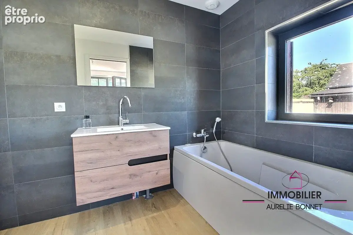 Maison 80 m² à Lisieux  - photo 9