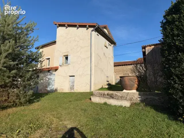 Maison à la campagne avec dépendances et grand terrain attenant - photo 2