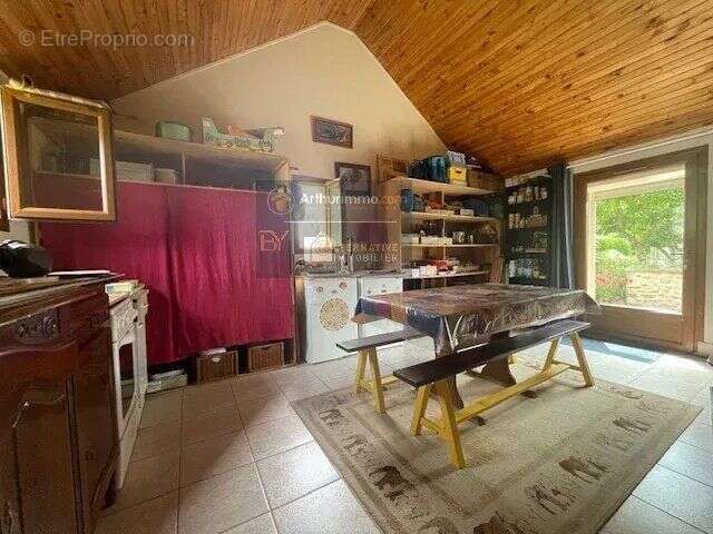 Maison à ARGENTRE-DU-PLESSIS