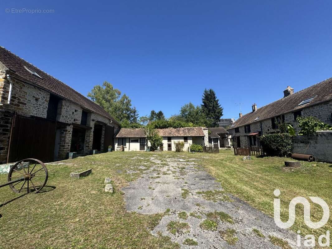 Photo 2 - Maison à VOULX