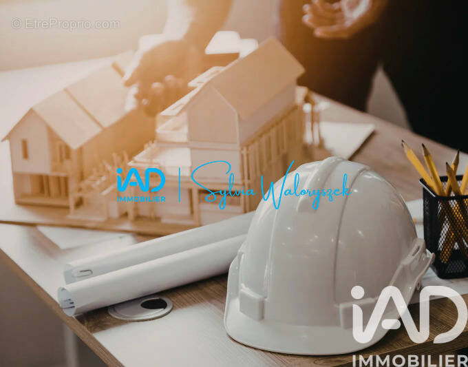 Photo 1 - Terrain à HONFLEUR