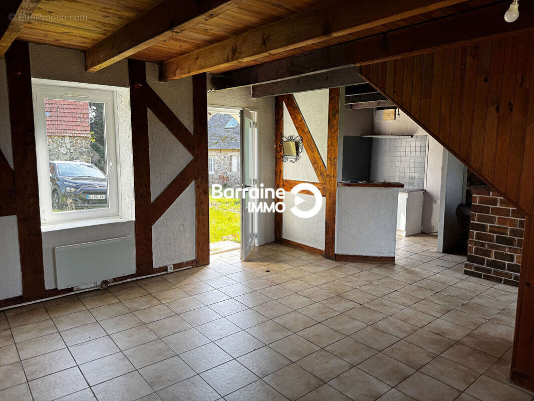 Appartement à PLOUGONVEN