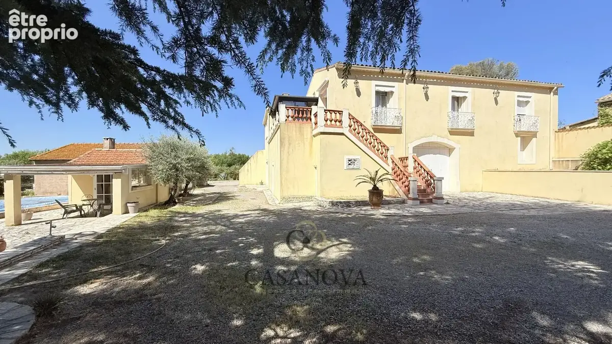 Maison vigneronne avec dépendances, piscine et terrain arboré entre Montpellier et Béziers - photo 2
