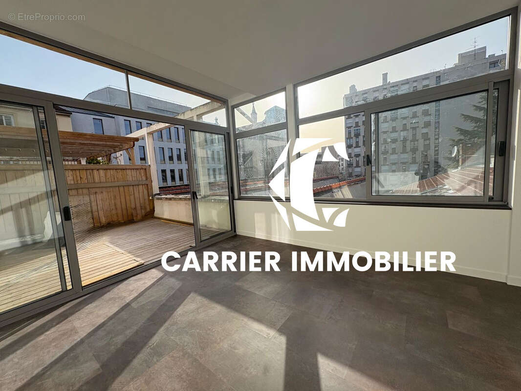 Appartement à LYON-7E