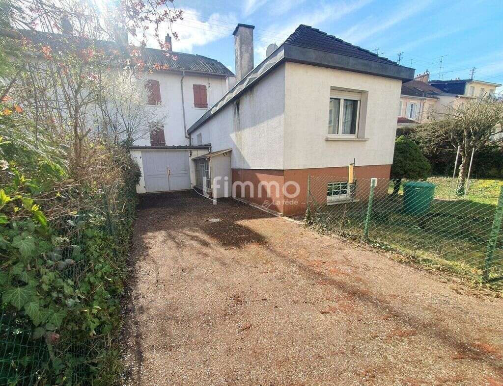 Maison de ville accolée, jardin 4 ares - photo 10