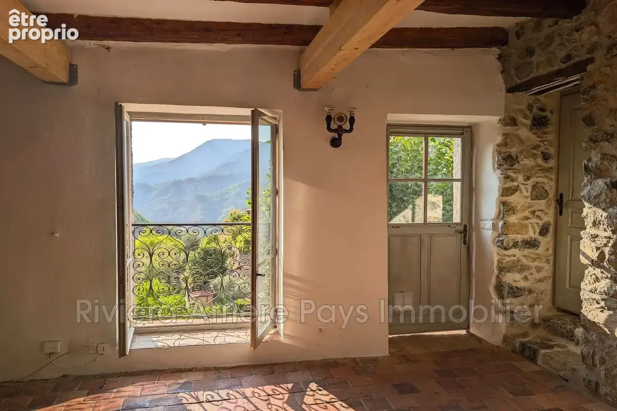 Appartement 40 m² à Malaussene  - photo 8