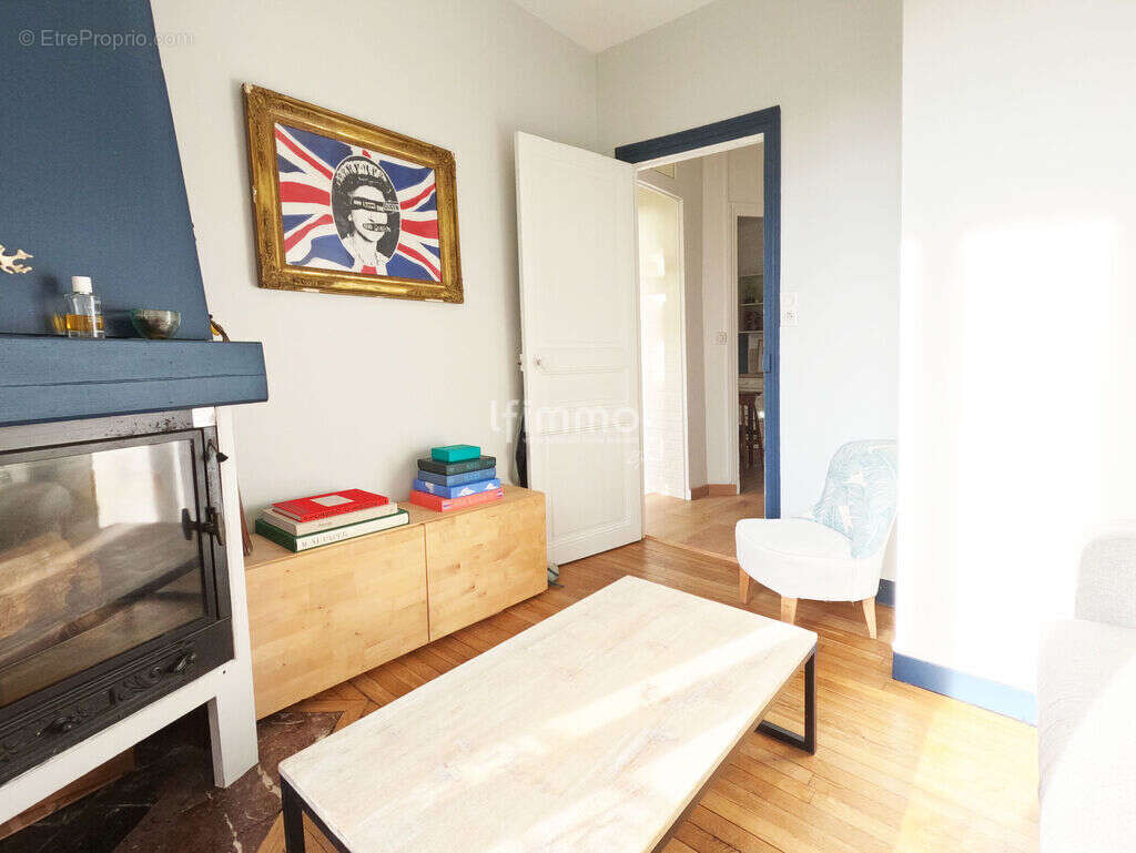 Maison à LE PERREUX-SUR-MARNE