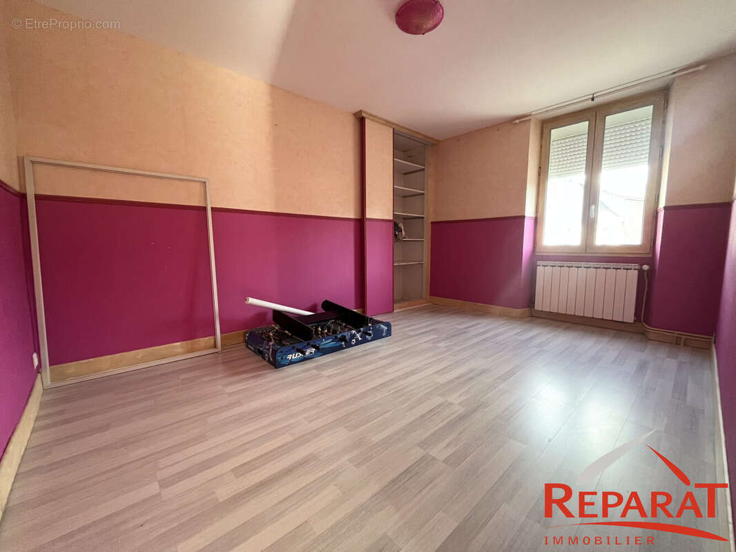 Maison à PERPEZAC-LE-NOIR