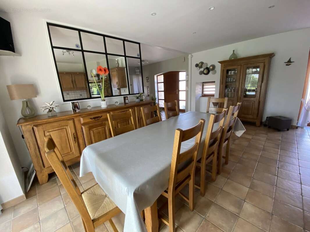 Maison à SAINTE-SUZANNE